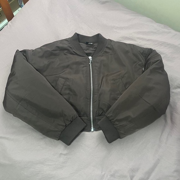 h&m brown cropped bomber jacket - Picture 2 of 5